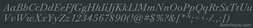BodoniTwelveItcTtBookitalic-fontti – harmaat kirjasimet mustalla taustalla