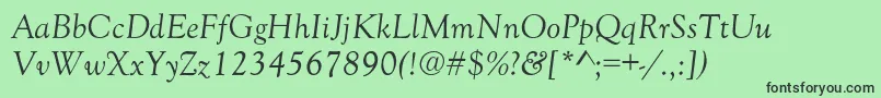 GoudyOldStyleNormalItalic-fontti – mustat fontit vihreällä taustalla
