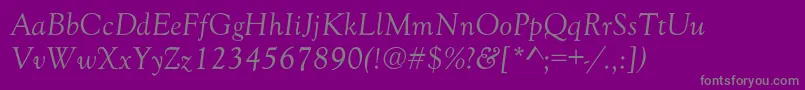 GoudyOldStyleNormalItalic-fontti – harmaat kirjasimet violetilla taustalla