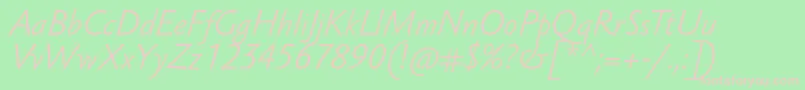 SebastianlightucfItalic-fontti – vaaleanpunaiset fontit vihreällä taustalla