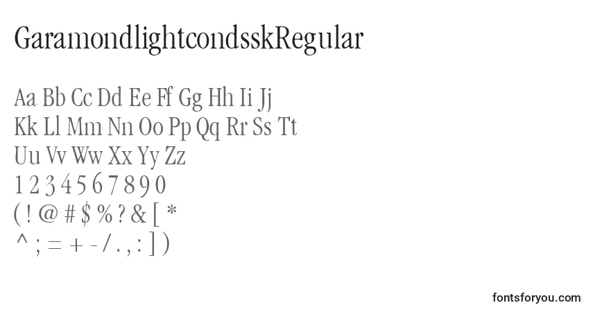 A fonte GaramondlightcondsskRegular – alfabeto, números, caracteres especiais
