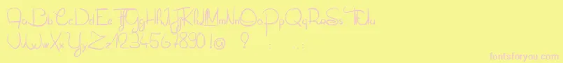 OliverTueLesFourmis Font – Pink Fonts on Yellow Background