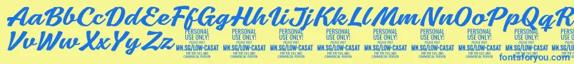 フォントLowcasatmedPersonalUse – 青い文字が黄色の背景にあります。