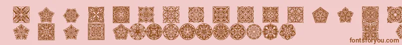 Prt Ornament5-Schriftart – Braune Schriften auf rosa Hintergrund