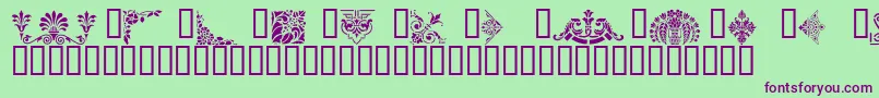 VictorianDesignsThree-Schriftart – Violette Schriften auf grünem Hintergrund