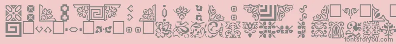 OrnamentttRegular-Schriftart – Graue Schriften auf rosa Hintergrund