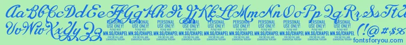 Fonte ChapelscriptPersonal – fontes azuis em um fundo verde