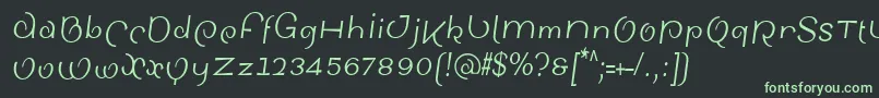 SinahsansLtCondensedItalic-fontti – vihreät fontit mustalla taustalla
