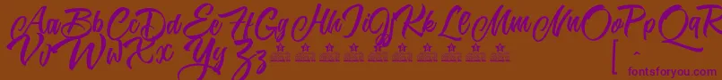 KarmacomaPersonalUse-Schriftart – Violette Schriften auf braunem Hintergrund