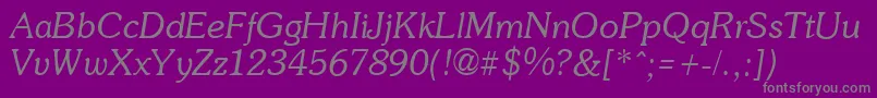 SoutaneItalic-Schriftart – Graue Schriften auf violettem Hintergrund