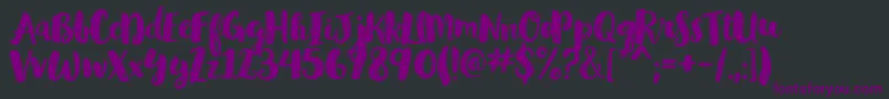 Fonte GlamourbrushRegular – fontes roxas em um fundo preto