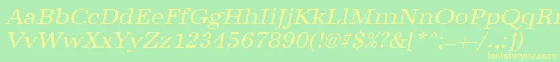 UrwantiquatwidOblique Font – Yellow Fonts on Green Background