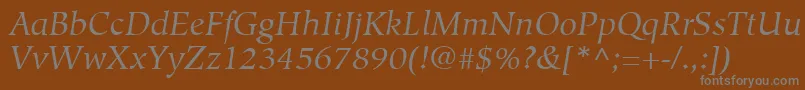 HiroshigeLtBookItalic-fontti – harmaat kirjasimet ruskealla taustalla