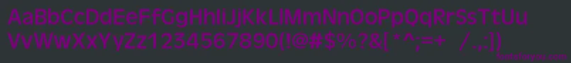フォントOliverc – 黒い背景に紫のフォント