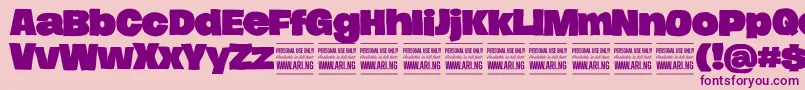 Шрифт HierografsolidPersonal – фиолетовые шрифты на розовом фоне