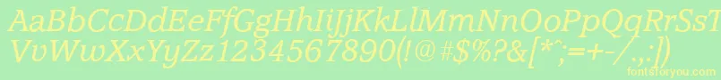 AccoladeserialItalic Font – Yellow Fonts on Green Background