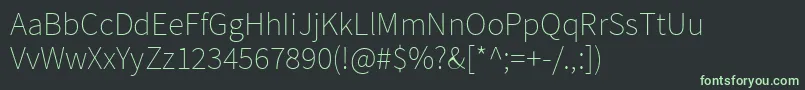 フォントSourcesansproExtralight – 黒い背景に緑の文字
