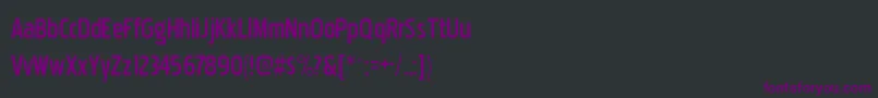 Czcionka Pakenhamcndbk – fioletowe czcionki na czarnym tle