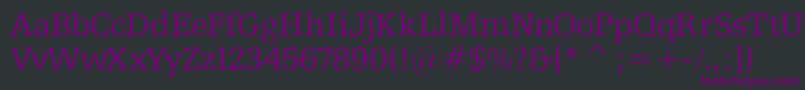 Shakeyslabserif-fontti – violetit fontit mustalla taustalla