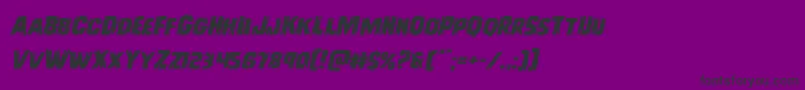 Więcej informacji o czcionce Leatherfaceexpandital Czcionka Leatherfaceexpandital – czarne czcionki na fioletowym tle