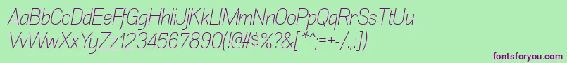 AkazanltItalic-Schriftart – Violette Schriften auf grünem Hintergrund