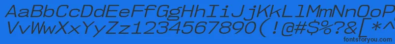 Nk57MonospaceSeBkIt-fontti – mustat fontit sinisellä taustalla
