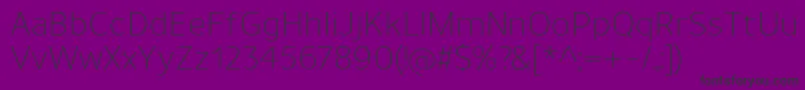 Fonte UnimanLight – fontes pretas em um fundo violeta