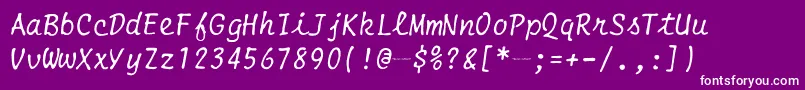 Fonte SmithCoronaEc1100Script – fontes brancas em um fundo violeta