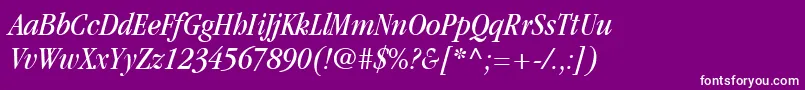 ItcGaramondLtBookCondensedItalic-Schriftart – Weiße Schriften auf violettem Hintergrund