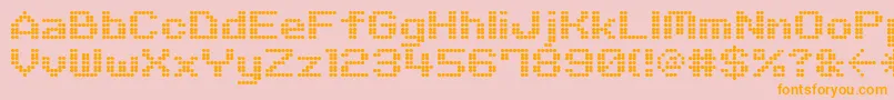 フォントM06Quadra – オレンジの文字がピンクの背景にあります。