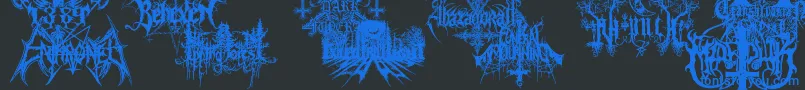 BlackMetalG-fontti – siniset fontit mustalla taustalla