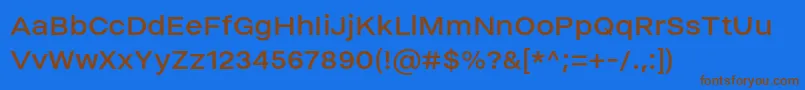 フォントHelmetRegular – 茶色の文字が青い背景にあります。