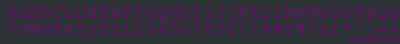 Czcionka EnglishRussianCourier – fioletowe czcionki na czarnym tle