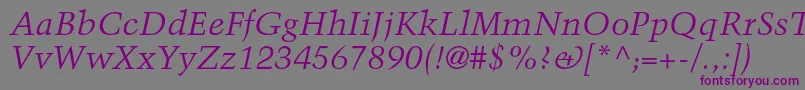 TrumpmediaevalltstdItalic-Schriftart – Violette Schriften auf grauem Hintergrund