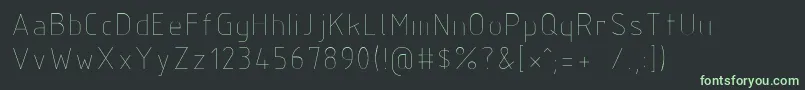 Fonte Isocp3 – fontes verdes em um fundo preto