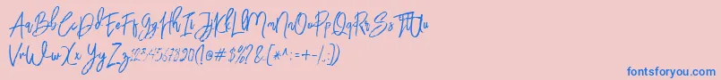 Więcej informacji o czcionce BloomyScriptFree Czcionka BloomyScriptFree – niebieskie czcionki na różowym tle