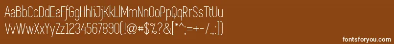 フォントSimplifica – 茶色の背景に白い文字