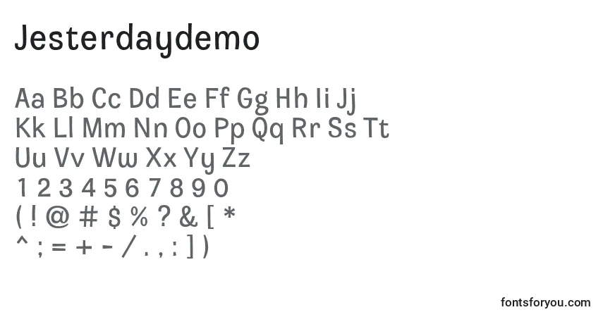 Schriftart Jesterdaydemo – Alphabet, Zahlen, spezielle Symbole