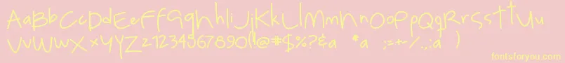 Luna Font – Yellow Fonts on Pink Background