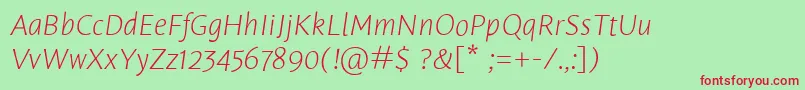 LeksasansproExtralightItalic-Schriftart – Rote Schriften auf grünem Hintergrund