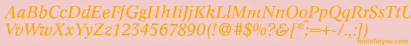 C790RomanItalic-Schriftart – Orangefarbene Schriften auf rosa Hintergrund